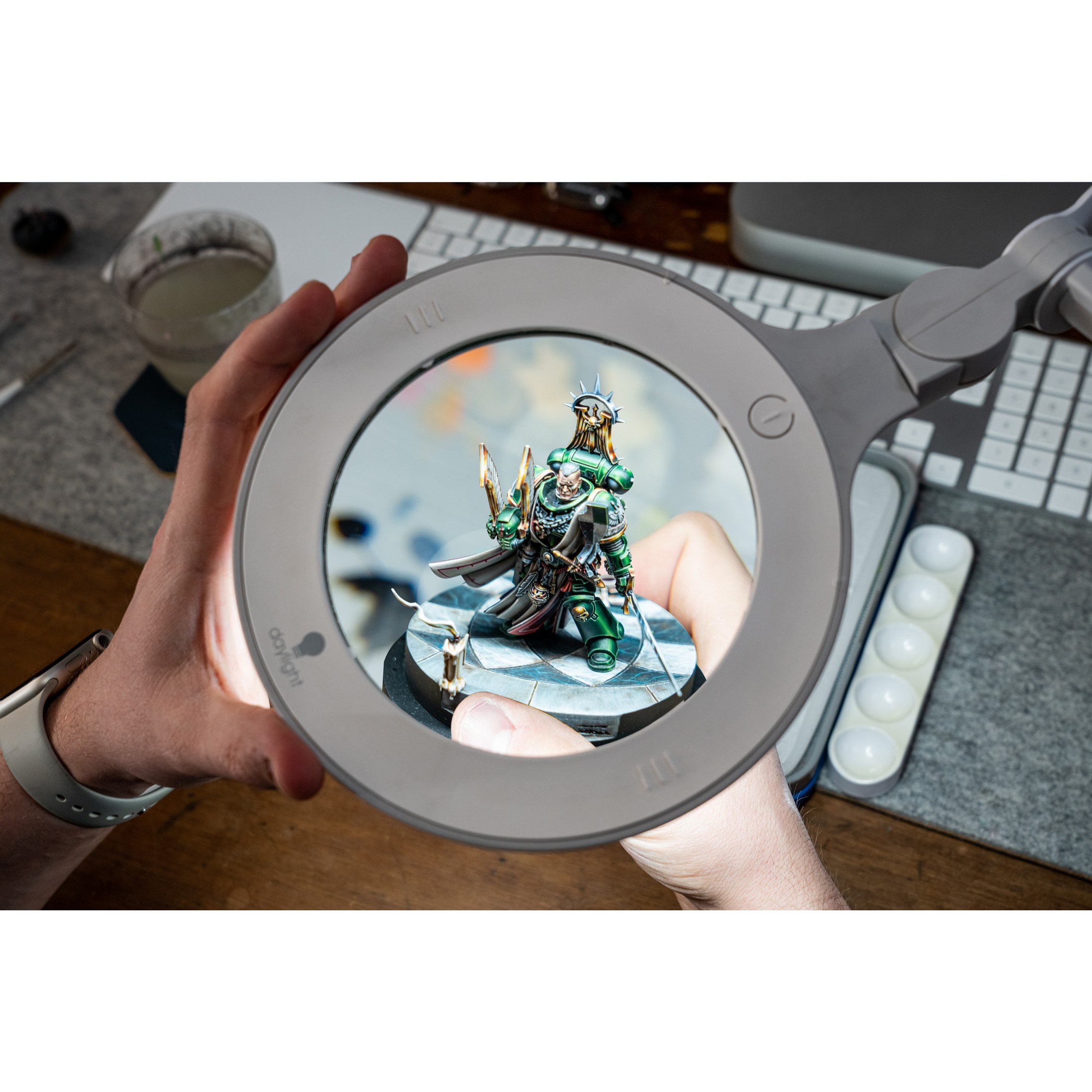 Daylight Omega 5 Lupenleuchte mit 2 Glaslinsen 3D + 5D