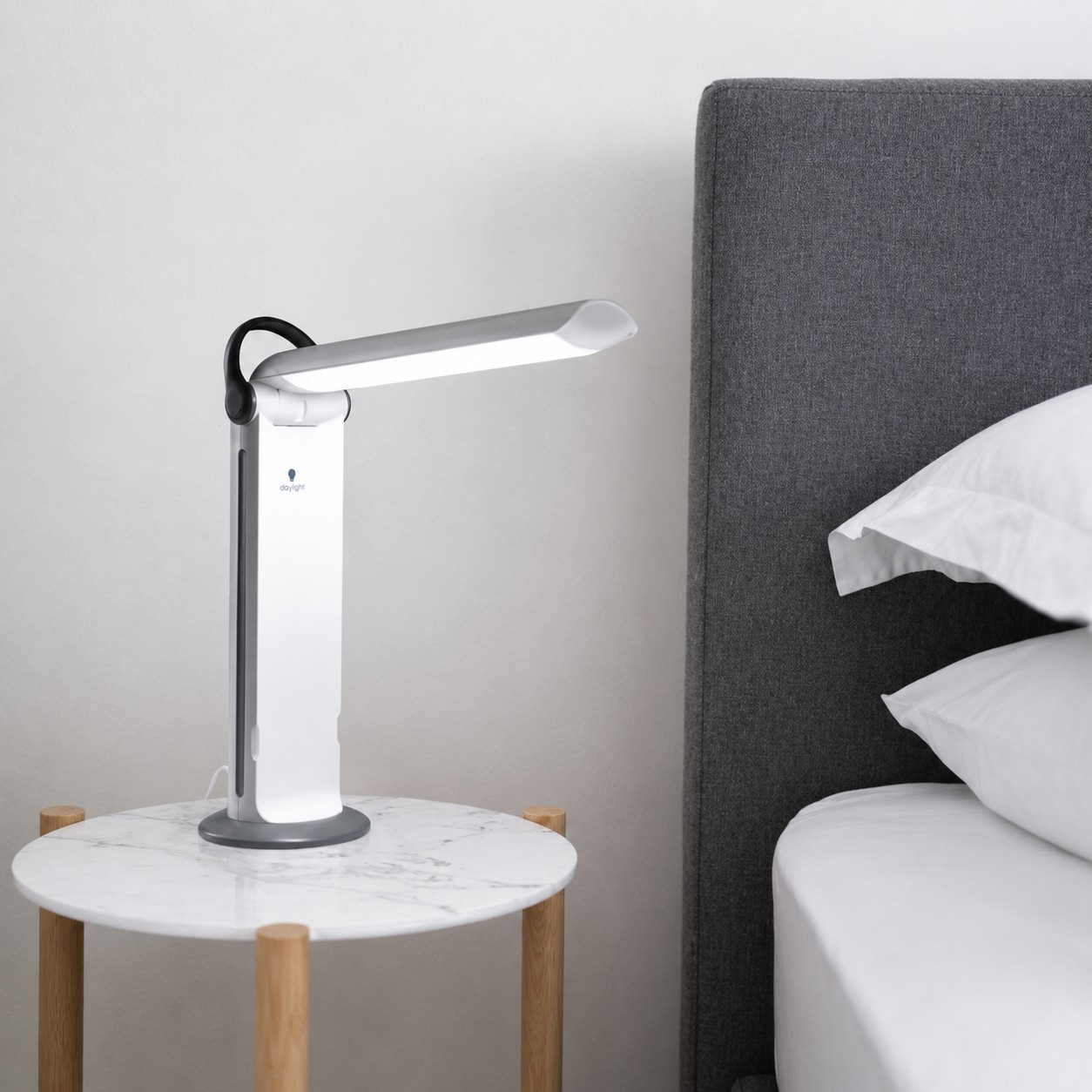 Daylight Twist 2 klappbare LED Tageslichtleuchte (weiß/ grau)