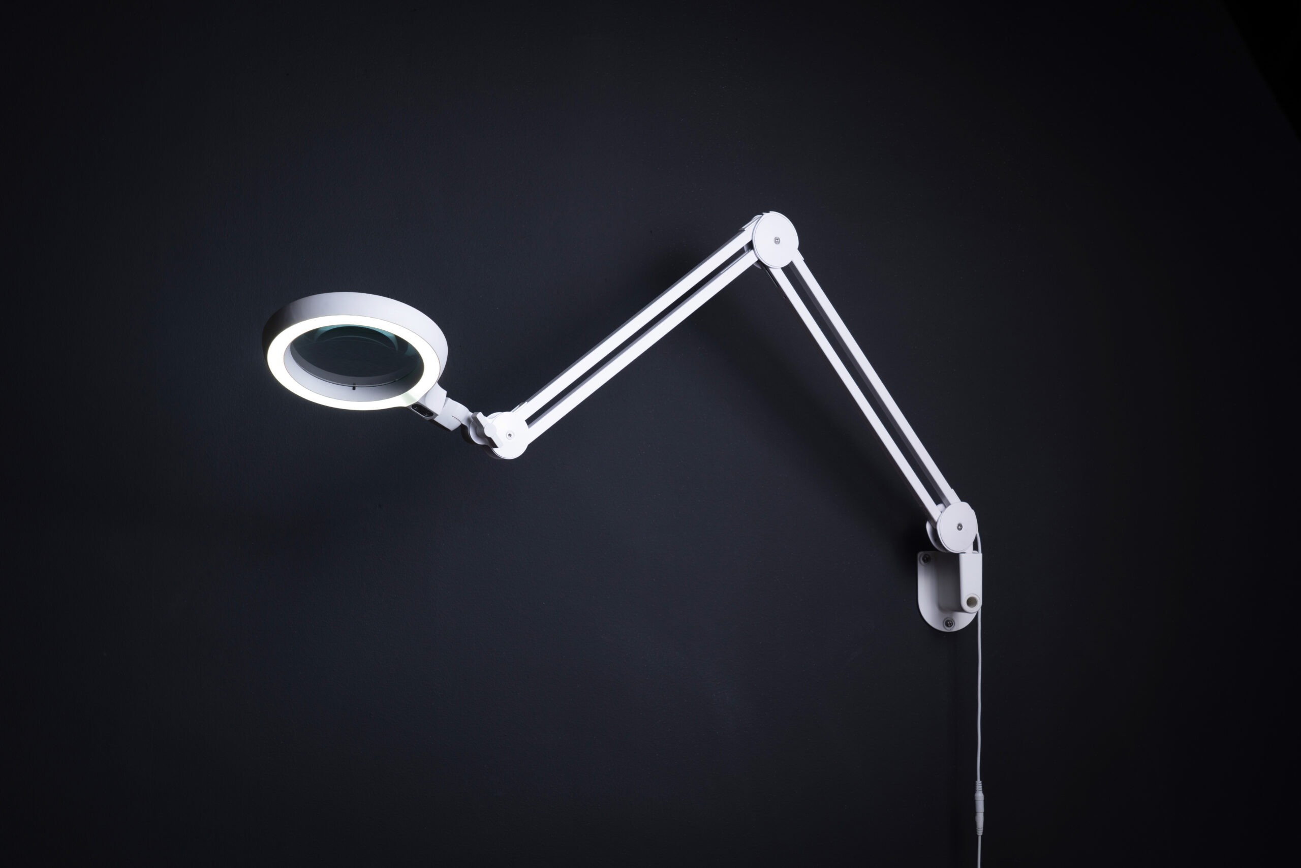 Daylight 2-in-1 Wand- und Tischhalterung