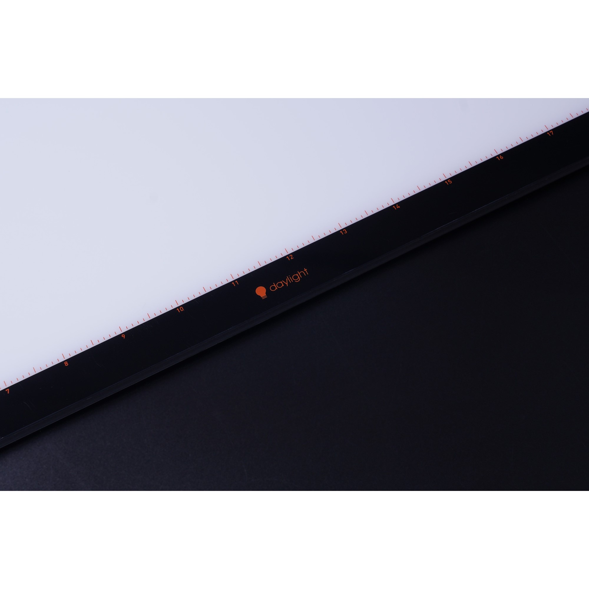Daylight Wafer 3 Light Pad A2 (Lichtbox / B64xH50xT0,8 cm / dimmbar)